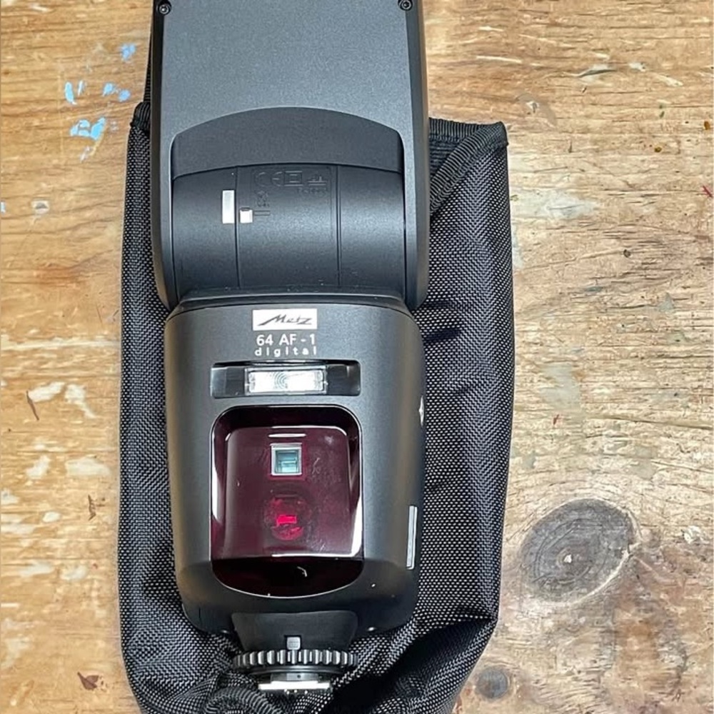 Nikon D5500 camera with extras